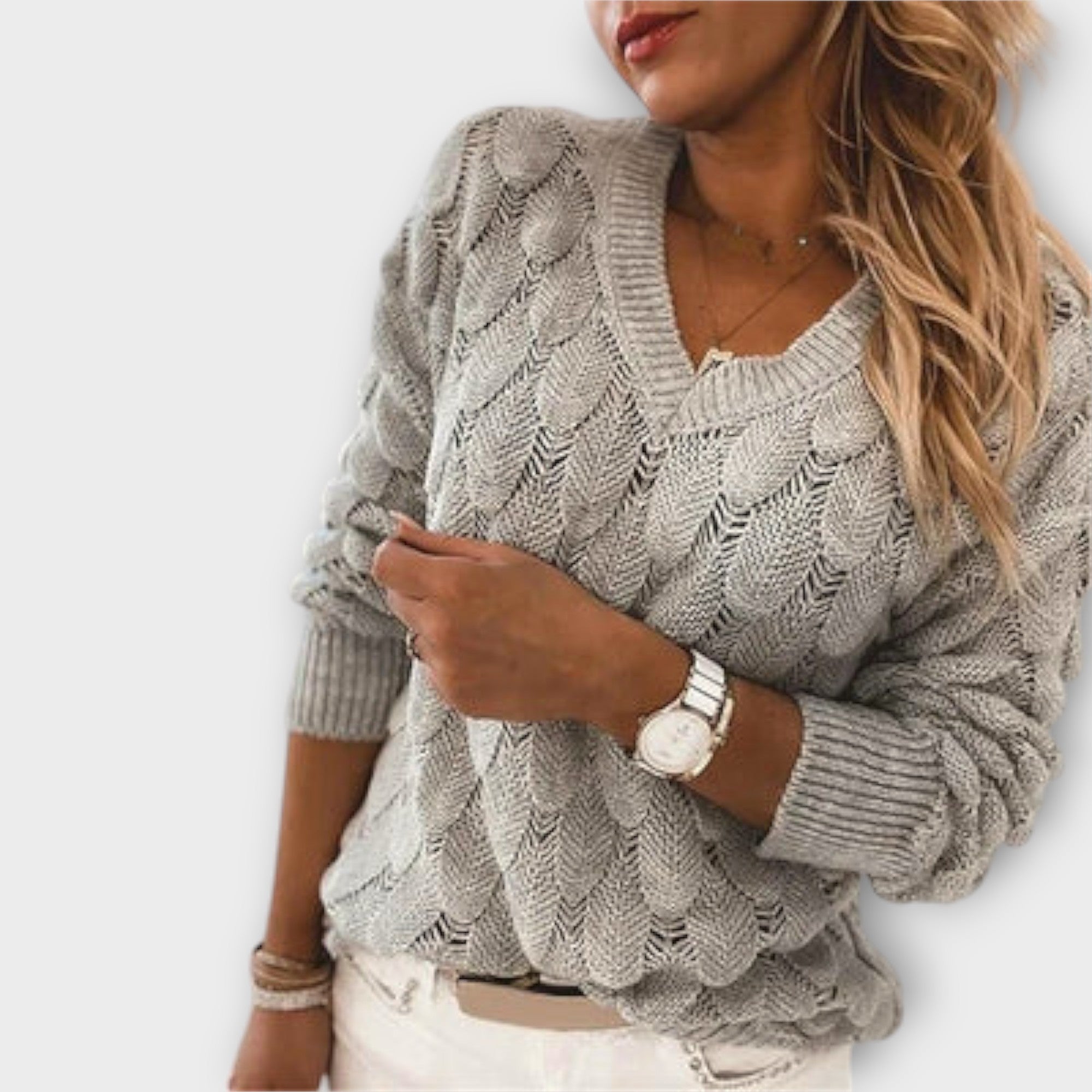 Noemier – V-Neck Sweater